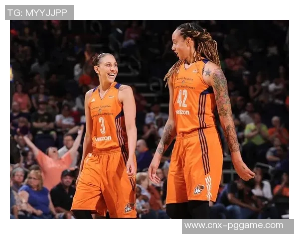 WNBA火花与水星的激烈对决展现女篮魅力与实力的巅峰对抗 WNBA火花与水星的激烈对决展现女篮魅力与实力的巅峰对抗